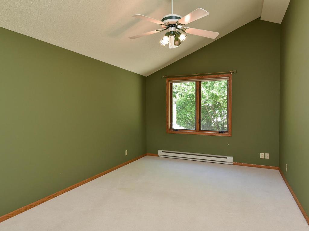 4635 Old Kent Road Deephaven, MN 55331 - Photo 32 of 44 Gallery Image 32