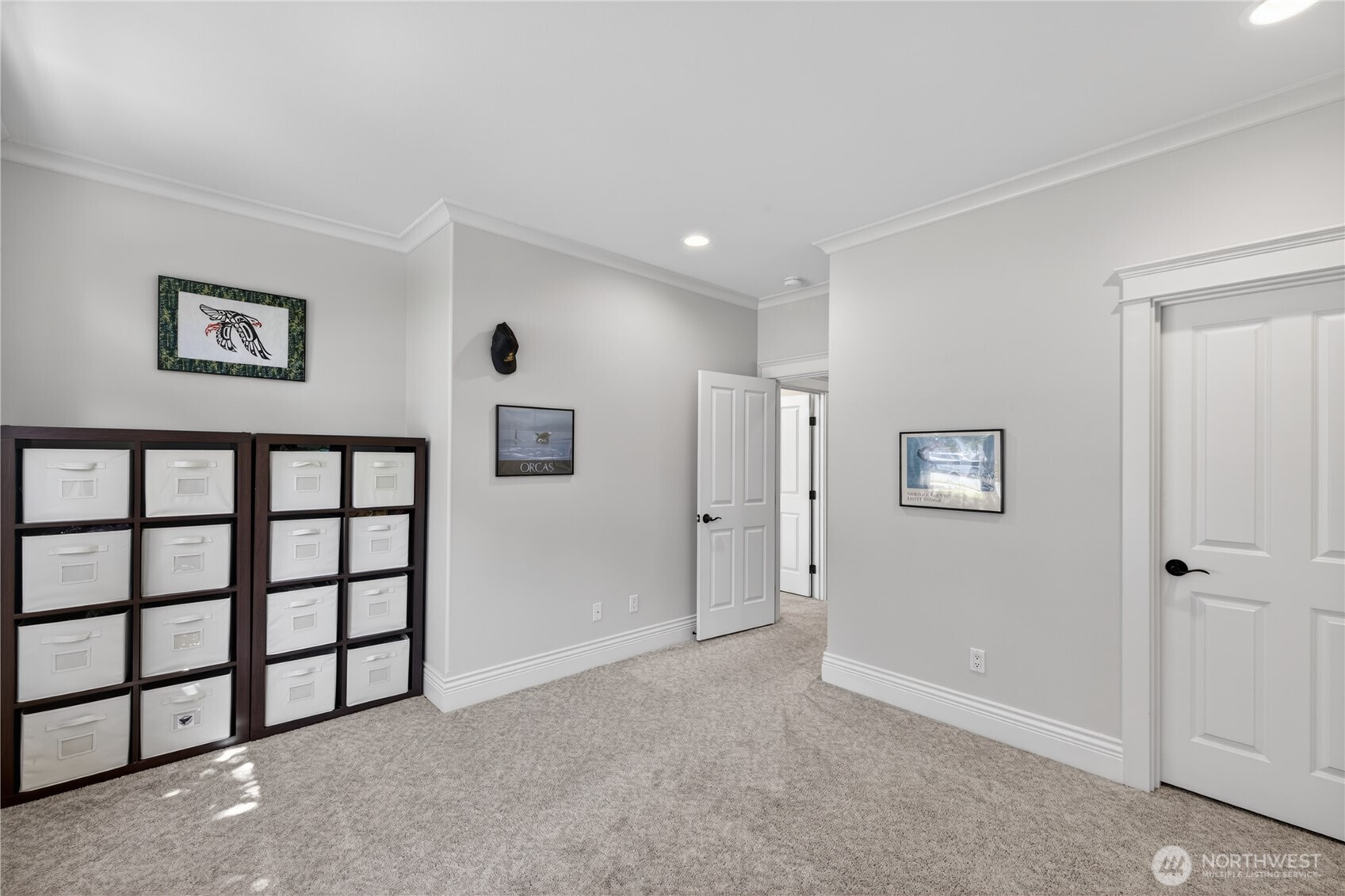 1908 29th Place Anacortes, WA 98221 - Photo 29 of 40 a view of a big room with a elevator