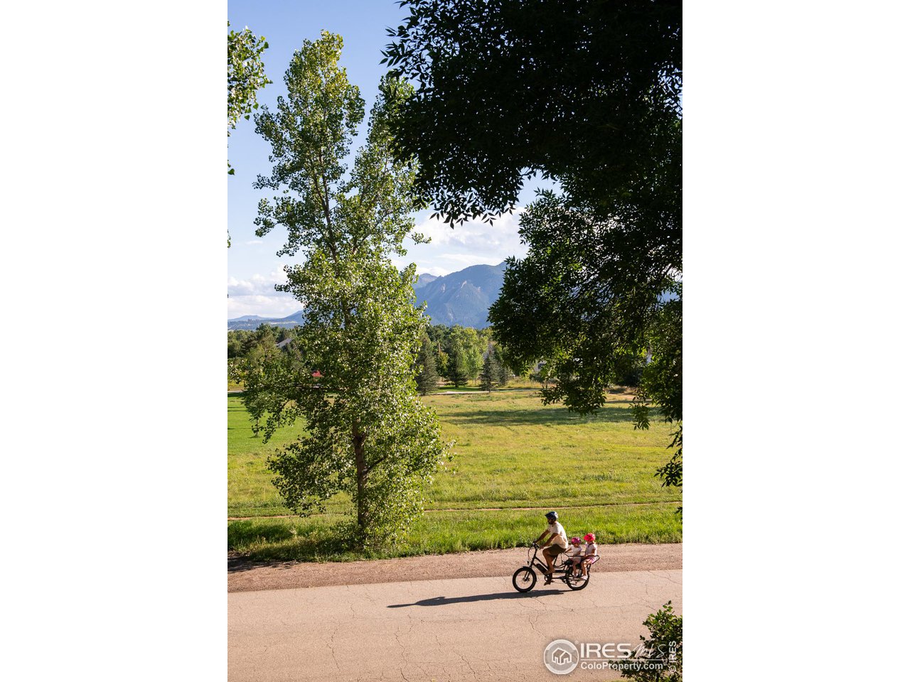 1675 Upland Avenue Boulder, CO 80304 - Photo 21 of 39 Views from the upper level primary suite facing south