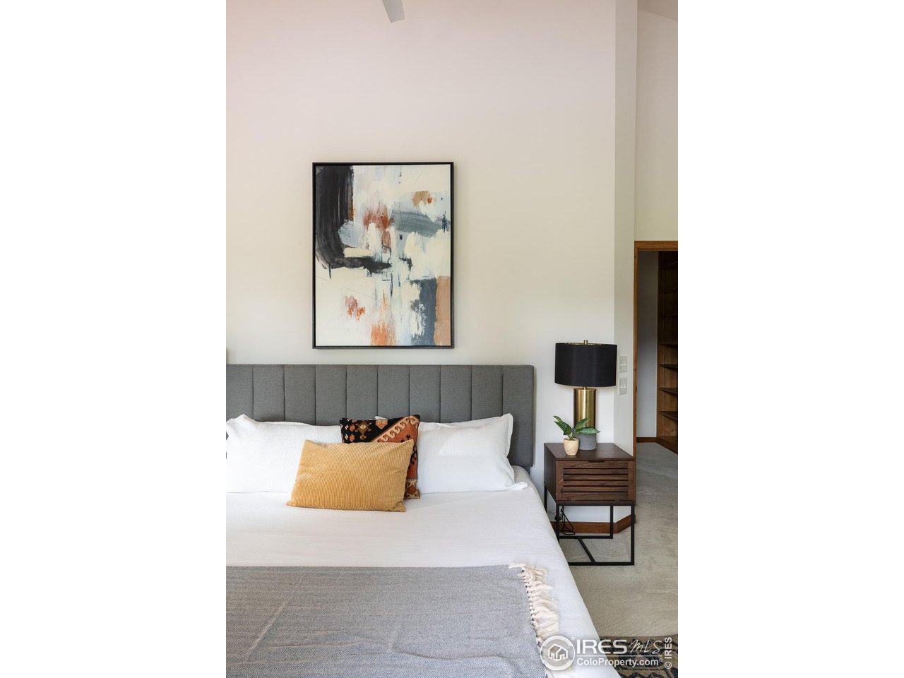 1675 Upland Avenue Boulder, CO 80304 - Photo 23 of 39 Primary suite