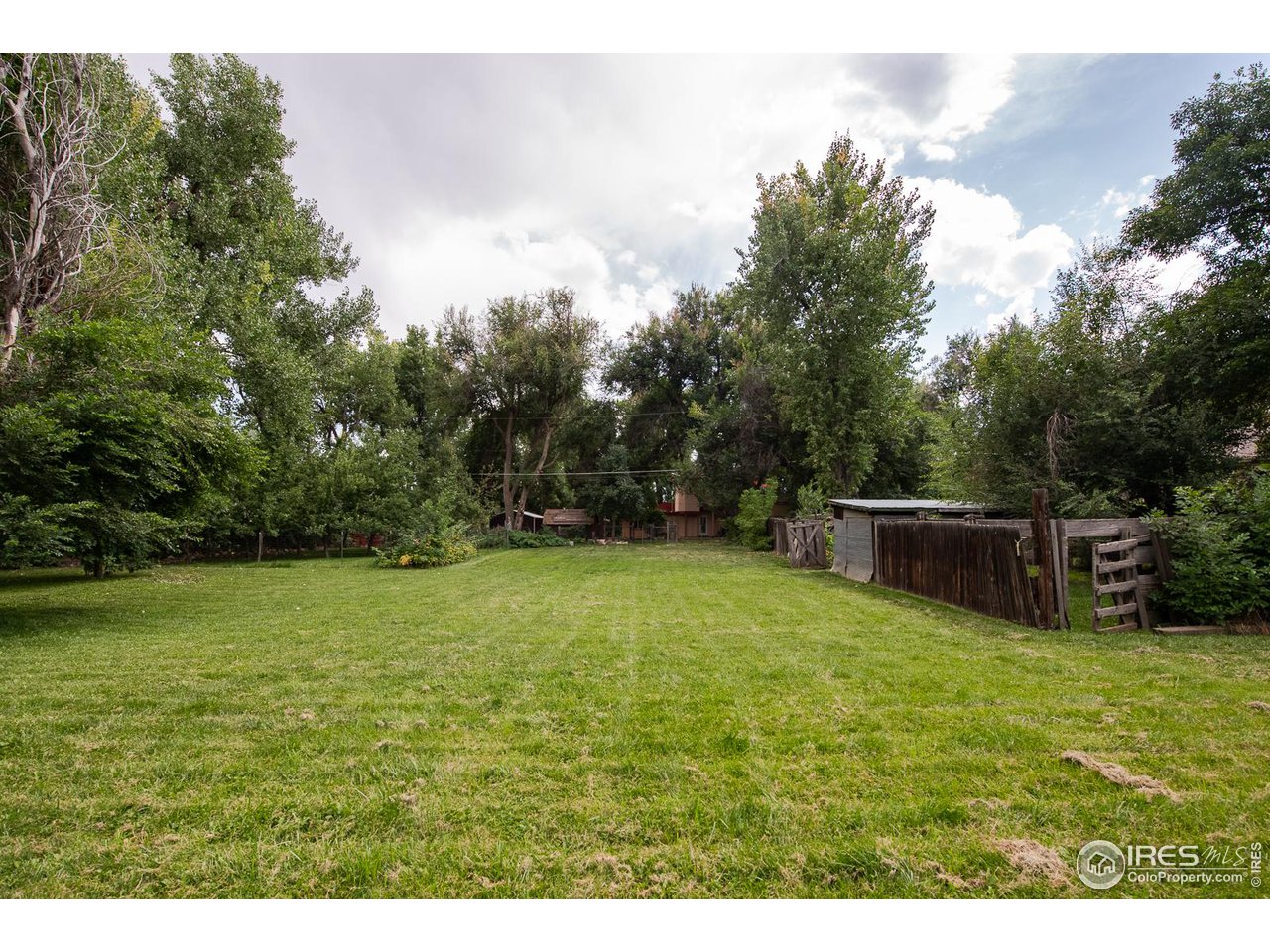 1675 Upland Avenue Boulder, CO 80304 - Photo 31 of 39 More of the backyard