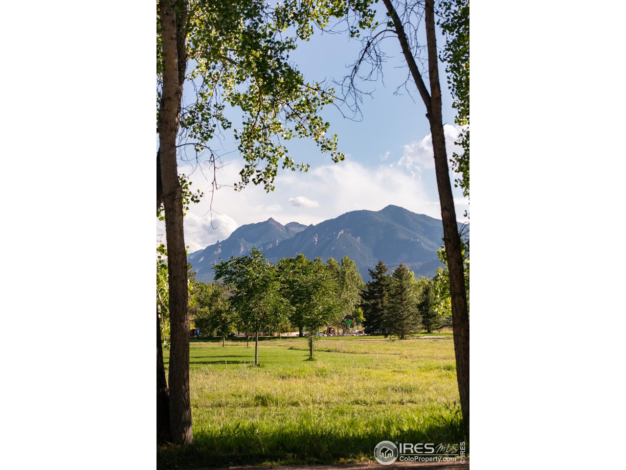 1675 Upland Avenue Boulder, CO 80304 - Photo 10 of 39 View from the deck off the dining room facing south