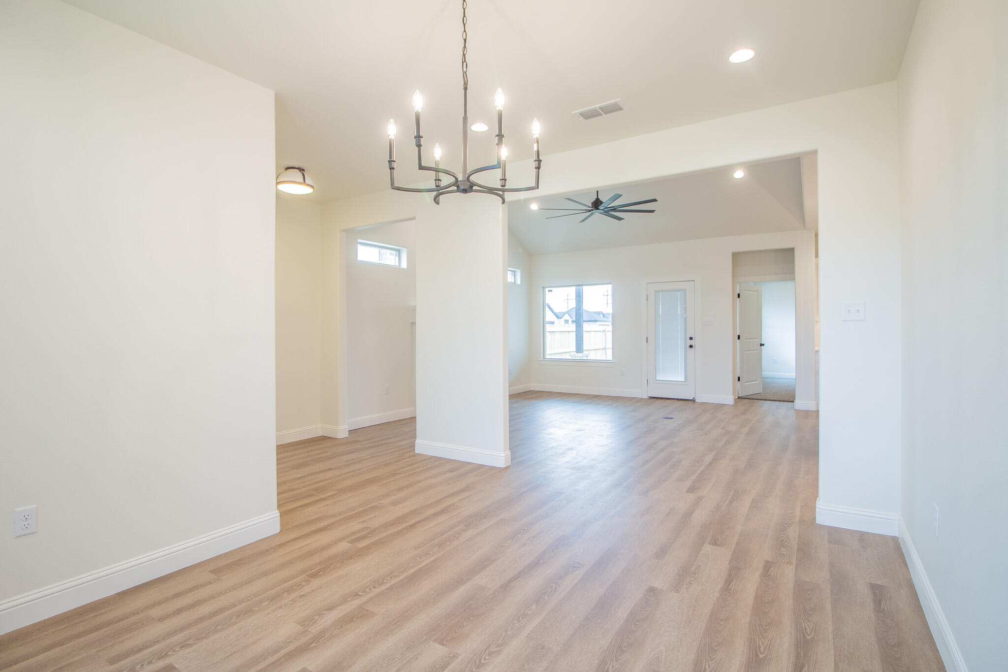 6901 13th Street Lubbock, TX 79416 - Photo 3 of 25 IMG_4207-HDR