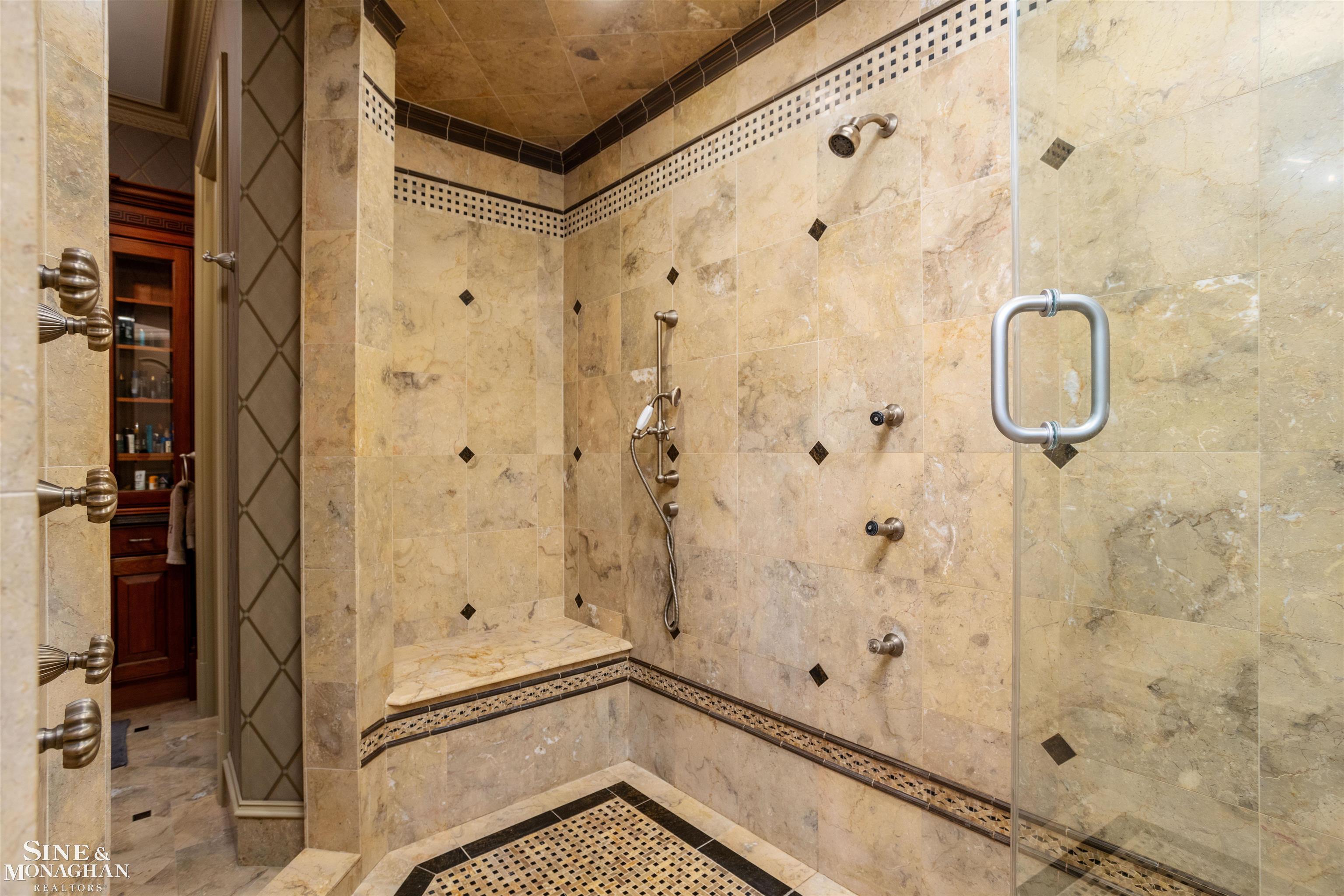 41 Renaud Road Grosse Pointe, MI 48236 - Photo 36 of 94 50163153-6DF9D09D-B5BB-41F9-AFA0-290CD78C269A.JPG