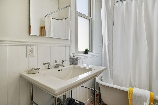 $1,320,000 | 522-524 Bowdoin Street, San Francisco, CA 94134