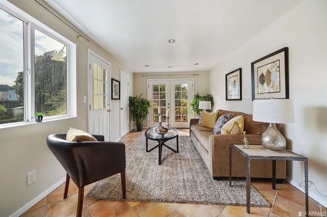$1,320,000 | 522-524 Bowdoin Street, San Francisco, CA 94134