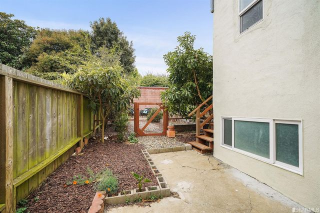 $1,320,000 | 522-524 Bowdoin Street, San Francisco, CA 94134