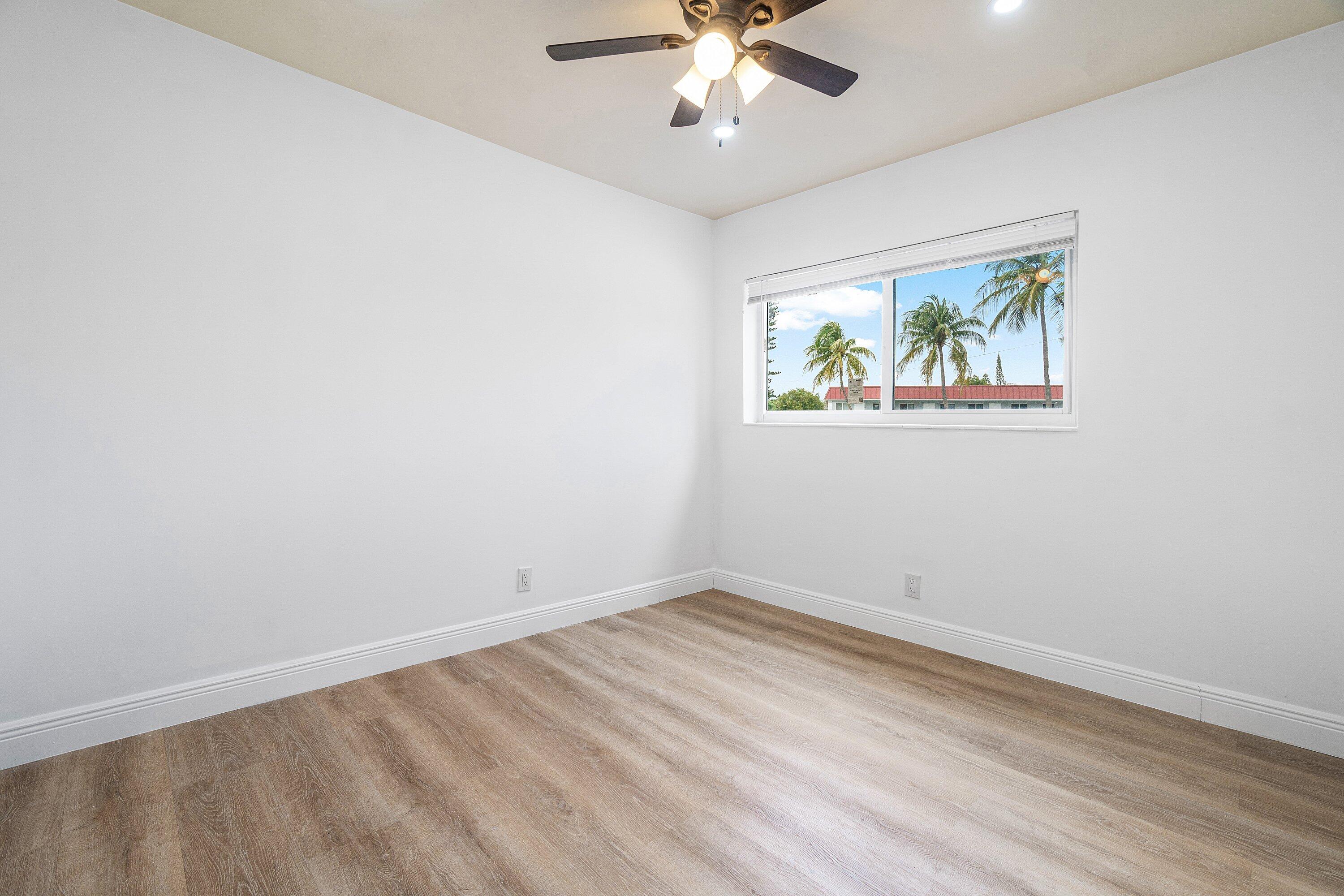 434 Southwest 9th Street, Unit A Boca Raton, FL 33432 - Photo 10 of 22 Primary Bedroom