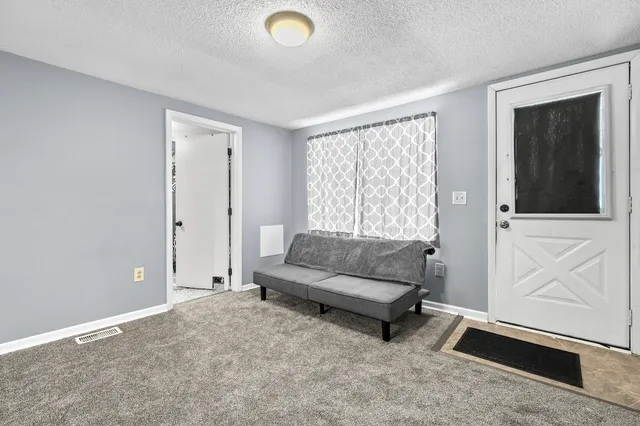 $140,000 | 654 Vernon Street, Allegan, MI 49010