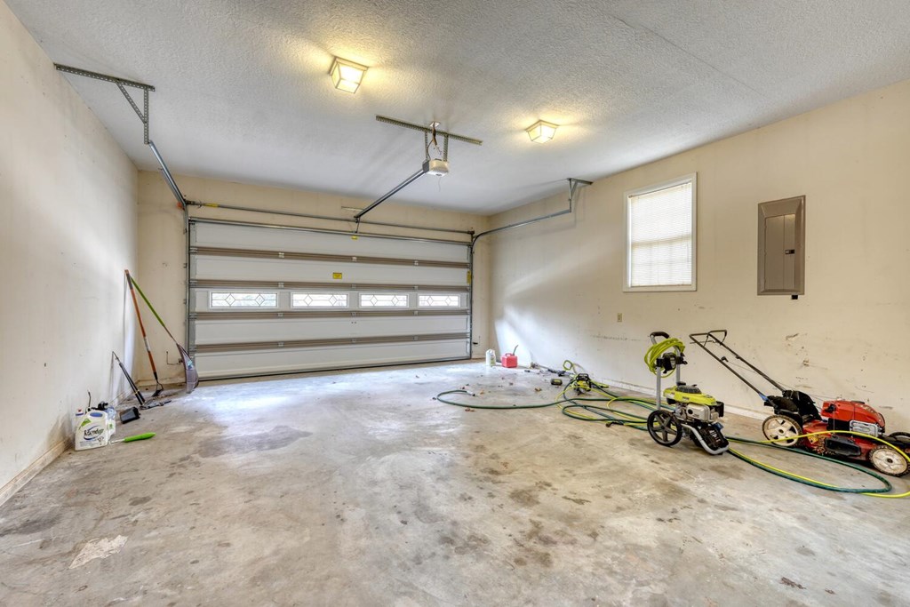 241 12 Point Road Blairsville, GA 30512 - Photo 23 of 34 a view of a room with gym equipment