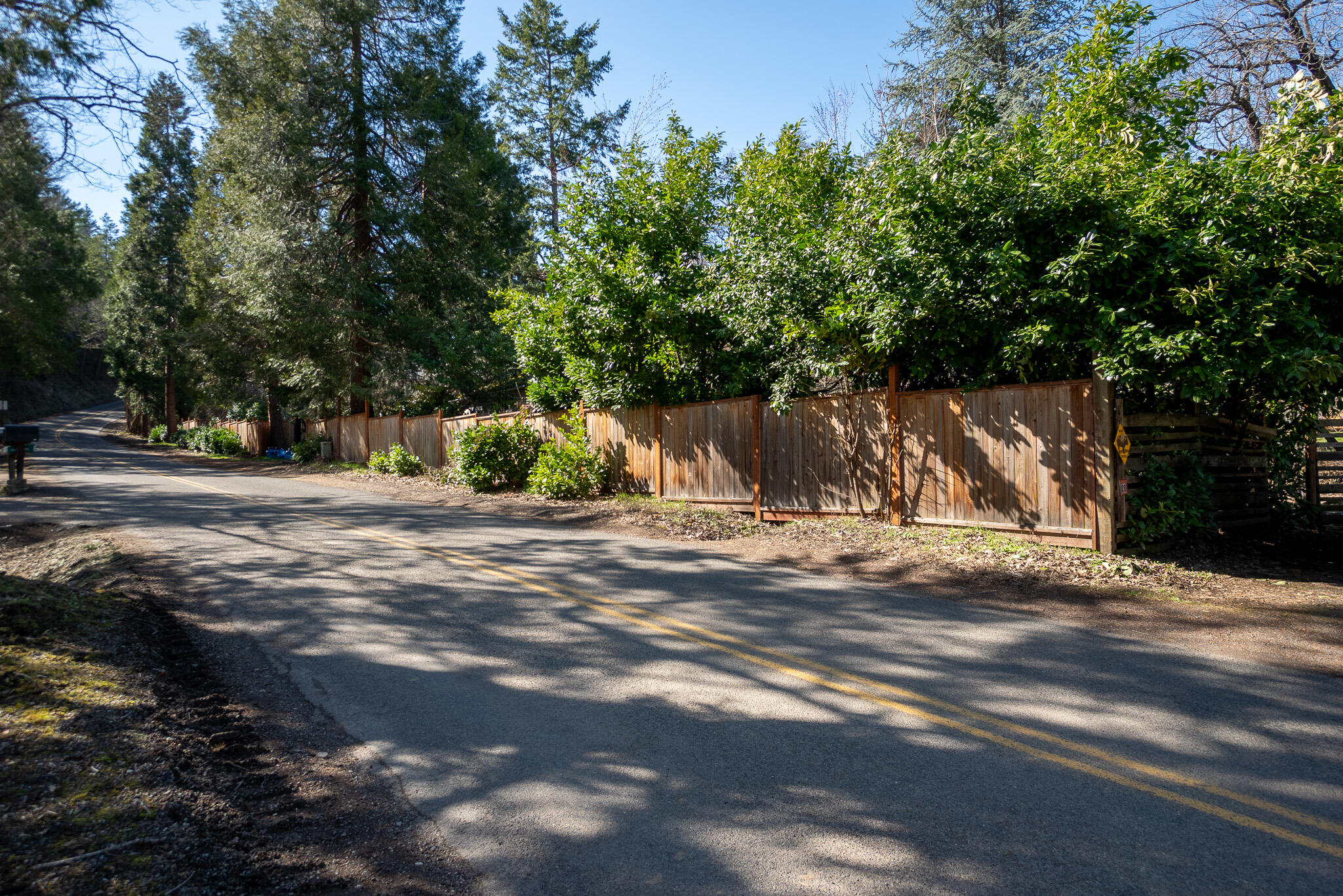 1828 Anderson Creek Road Talent, OR 97540 - Photo 42 of 43 DSC08411-HDR