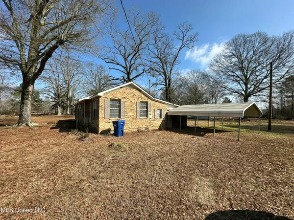 $99,000 | 2413 South Little River Road, Forest, MS 39074