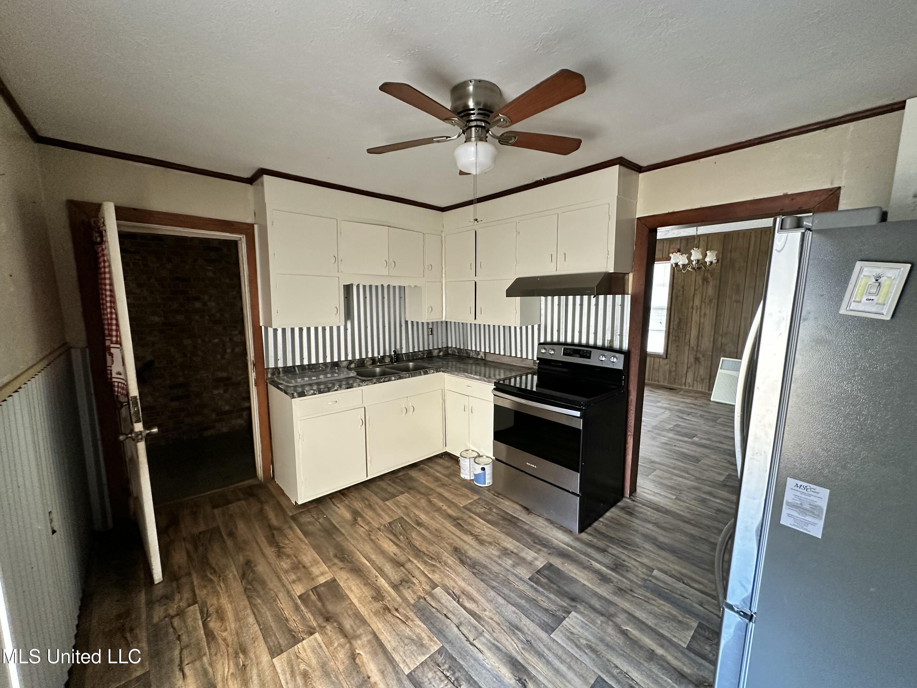 2413 South Little River Road Forest, MS 39074 - Photo 4 of 8 IMG_2514