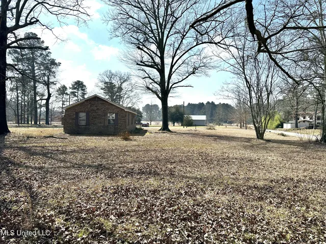 $99,000 | 2413 South Little River Road, Forest, MS 39074