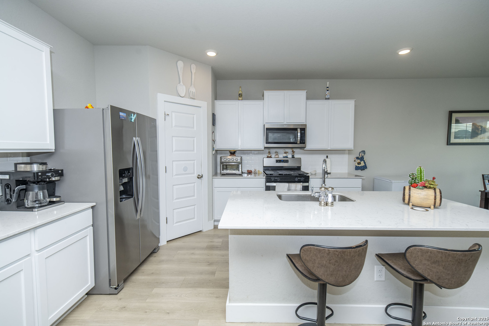 3158 Ruby Canyon Bulverde, TX 78163 - Photo 5 of 24