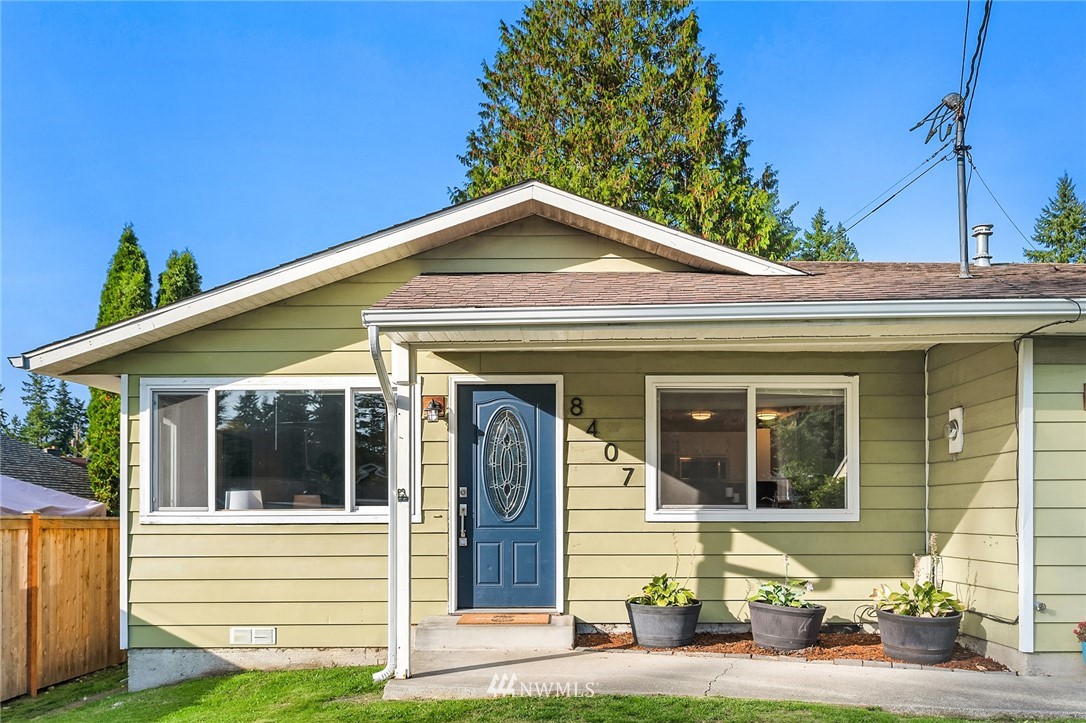 8407 198th Street Southwest Edmonds, WA 98026 - Photo 31 of 32 Gallery Image 31
