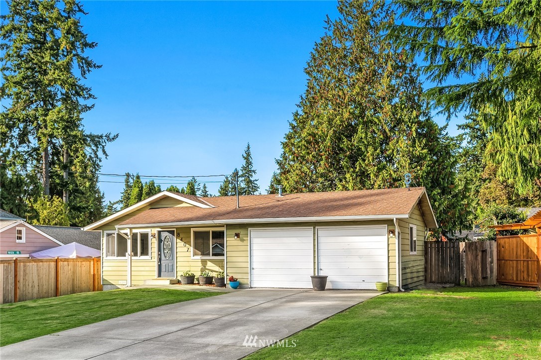 8407 198th Street Southwest Edmonds, WA 98026 - Photo 32 of 32 Gallery Image 32