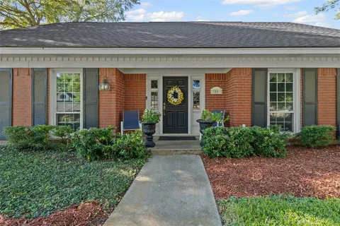 $600,000 | 3800 Hollow Creek Road, Benbrook, TX 76116