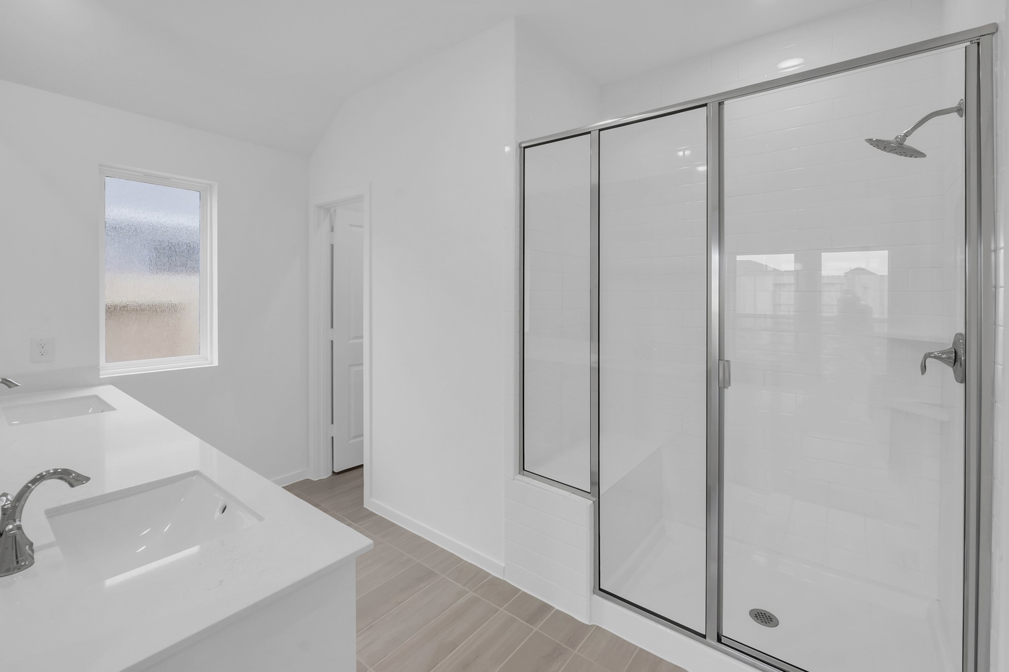 2135 Mosaic Vly Court Angleton, TX 77515 - Photo 11 of 15 a bathroom with a sink and shower