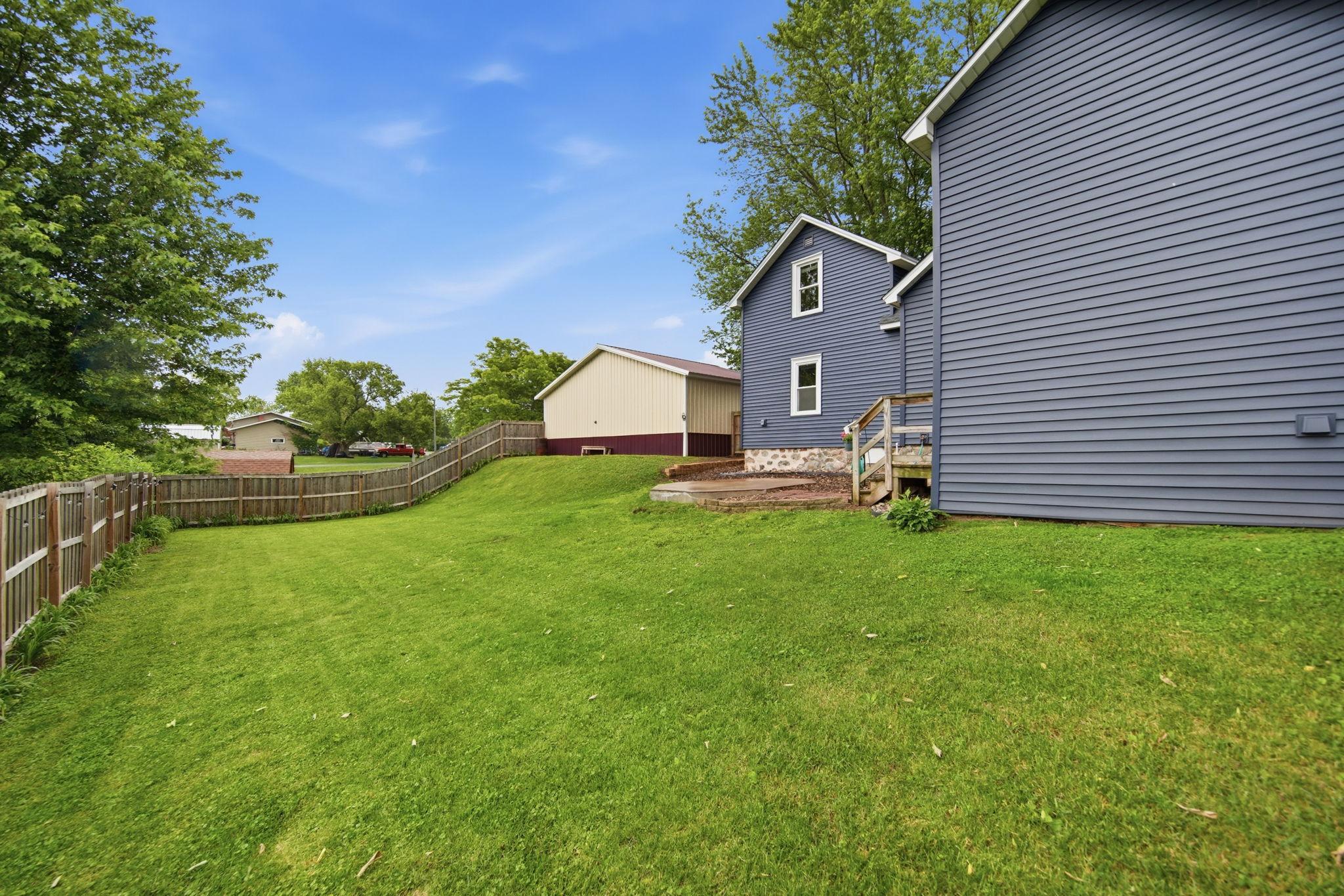 308 Perrin Avenue Star Prairie, WI 54026 - Photo 23 of 29