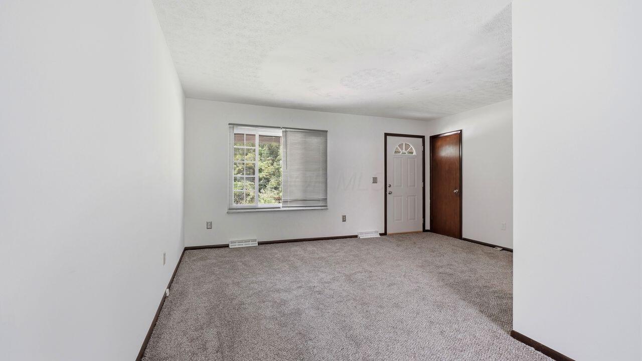 4432 White Road Centerburg, OH 43011 - Photo 11 of 37