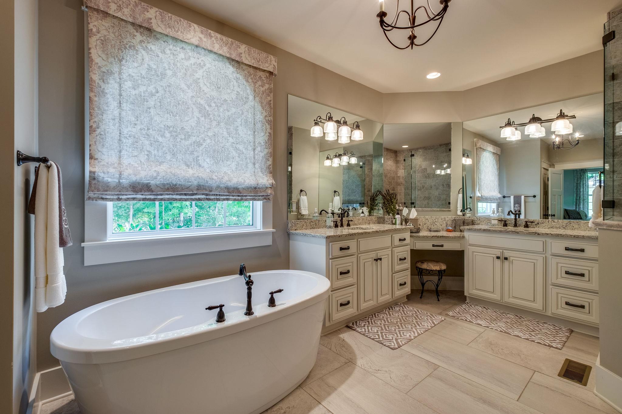 1036 Ridglea Drive Burns, TN 37029 - Photo 11 of 28 Floating Tub & Double Vanities & BEYOND LARGE Walk in Closet