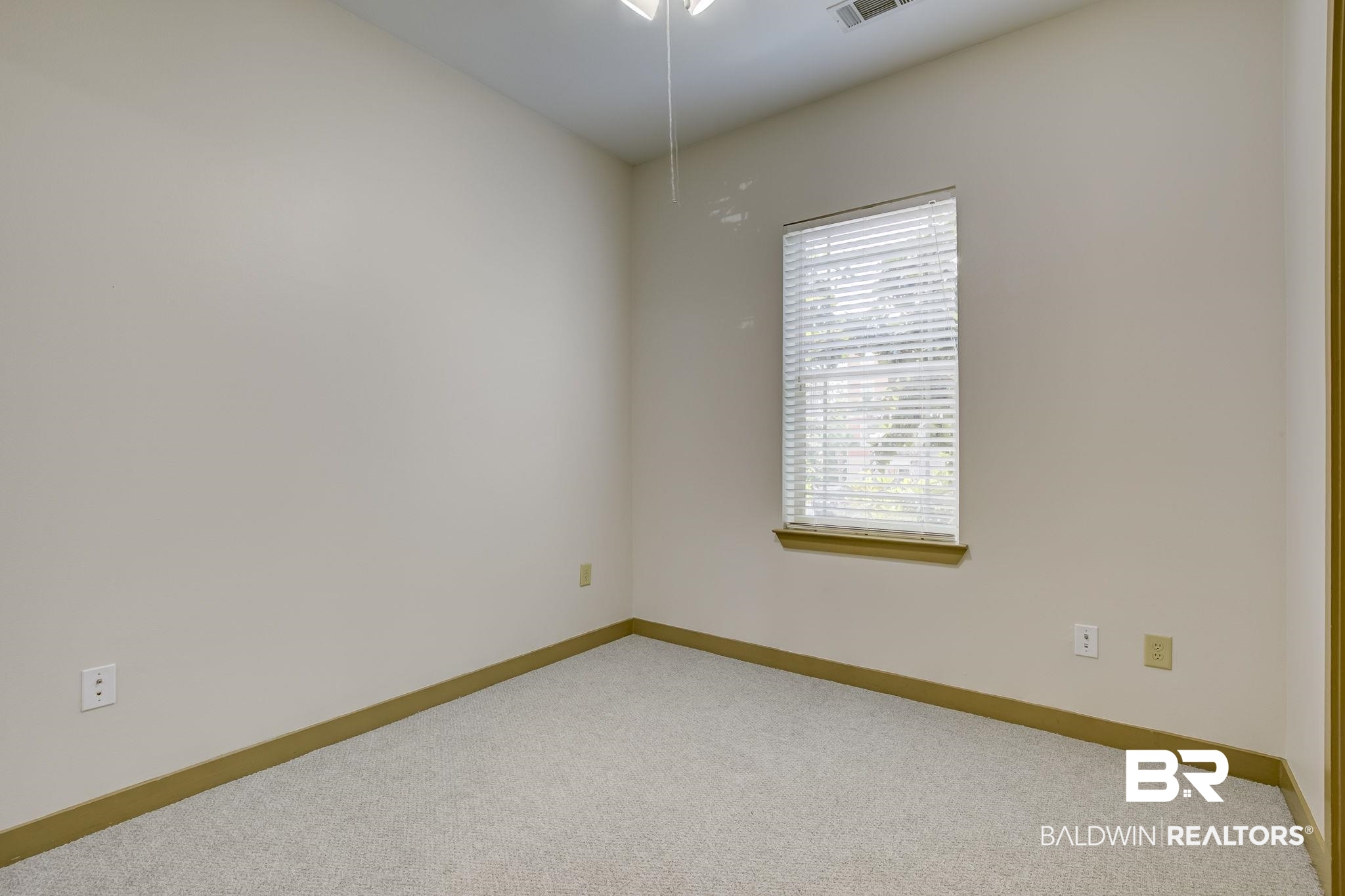 1430 Regency Road, Unit F204 Gulf Shores, AL 36542 - Photo 26 of 47 Gallery Image 26