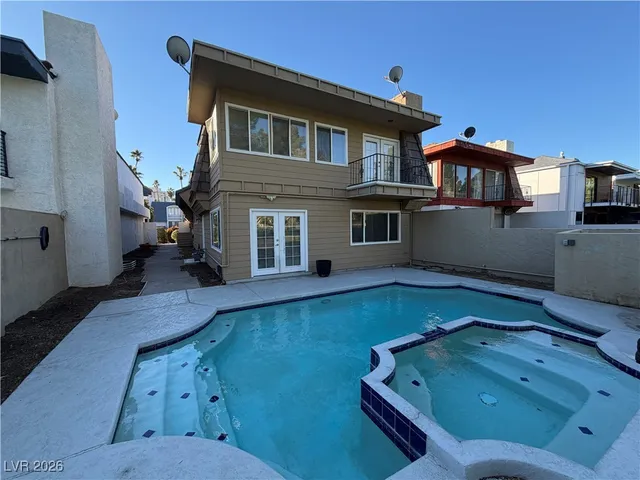 $3,350 | 908 Vegas Valley Drive, Las Vegas, NV 89109