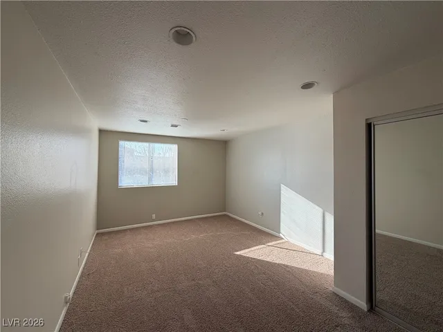 $3,350 | 908 Vegas Valley Drive, Las Vegas, NV 89109