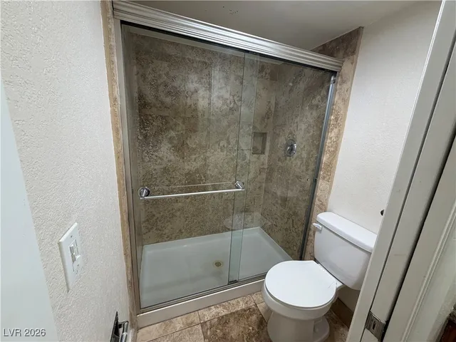 $3,350 | 908 Vegas Valley Drive, Las Vegas, NV 89109