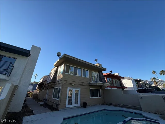 $3,350 | 908 Vegas Valley Drive, Las Vegas, NV 89109