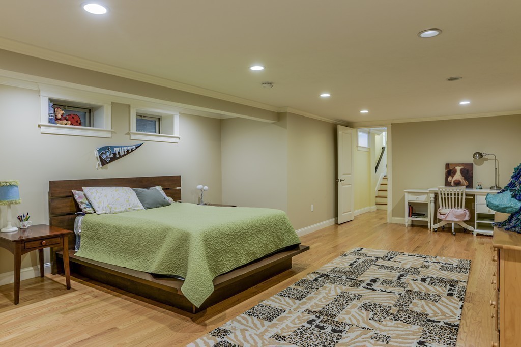 29 Fairbanks Road Lexington, MA 02421 - Photo 26 of 30