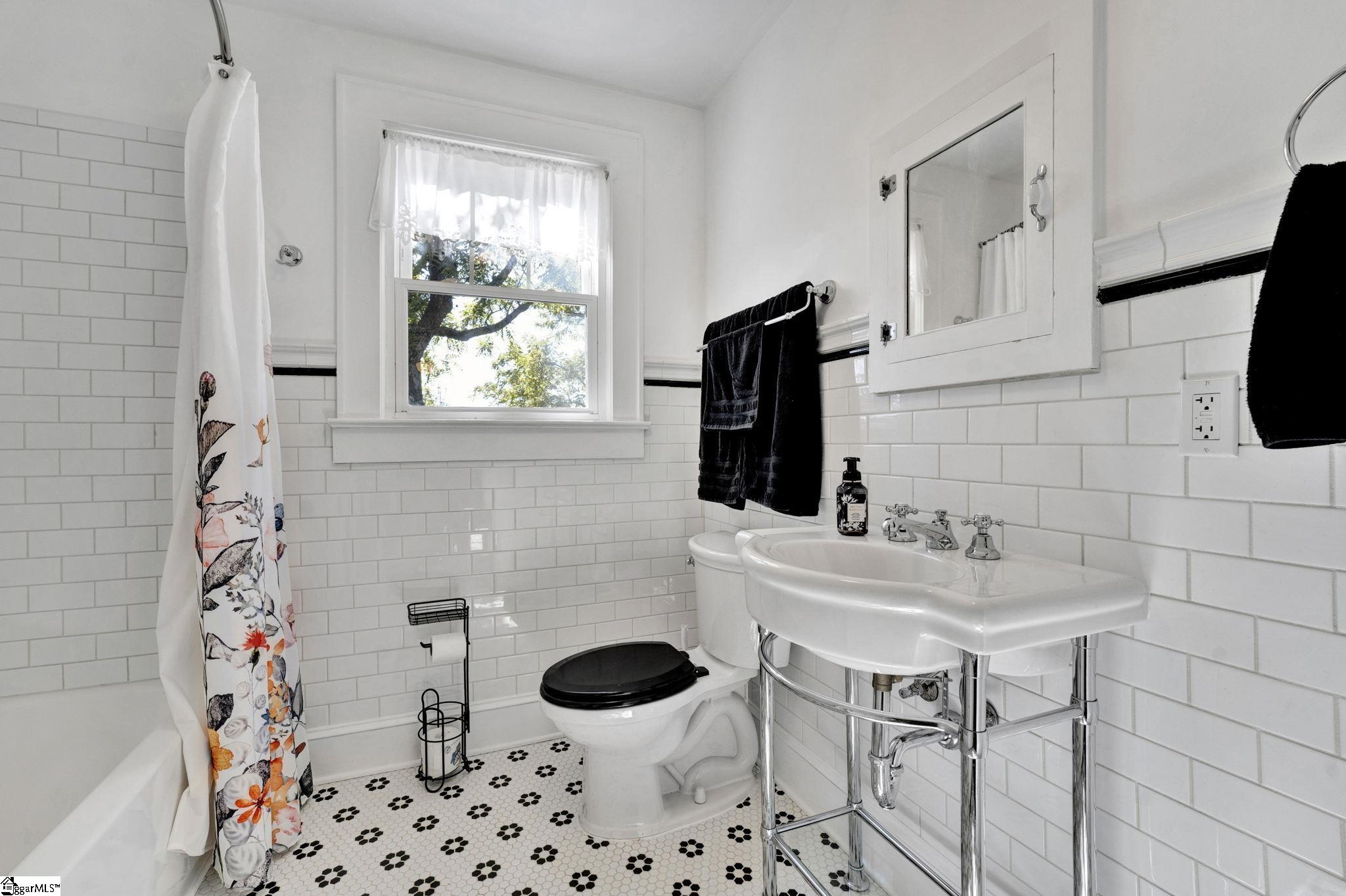 233 Thomas Mill Road Easley, SC 29640 - Photo 19 of 35