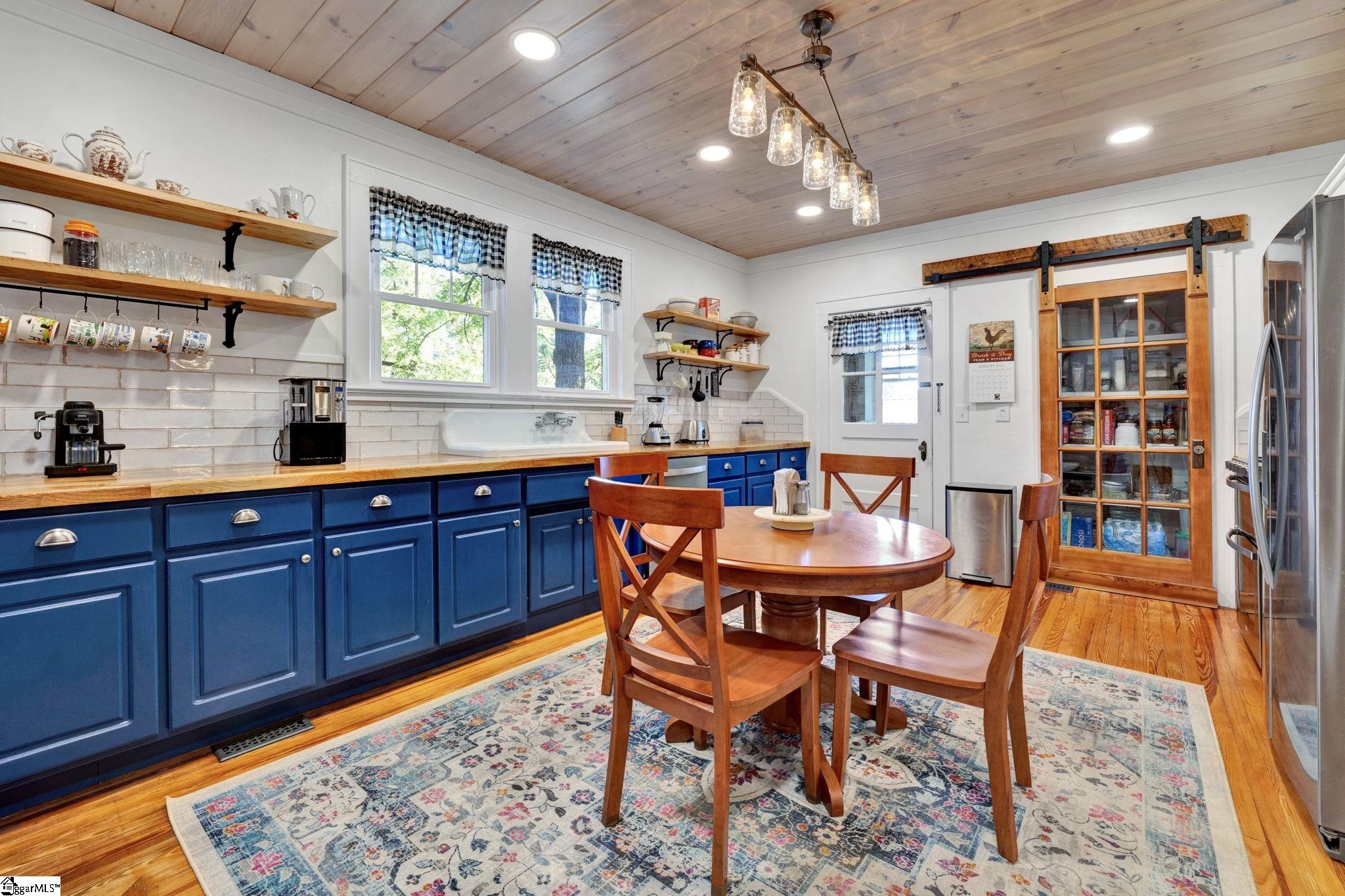 233 Thomas Mill Road Easley, SC 29640 - Photo 7 of 35