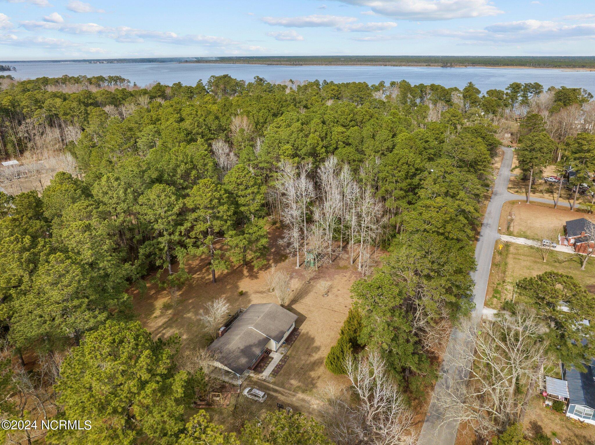 204 Fort Road New Bern, NC 28560 - Photo 40 of 42 40-web-or-mls-DJI_0841