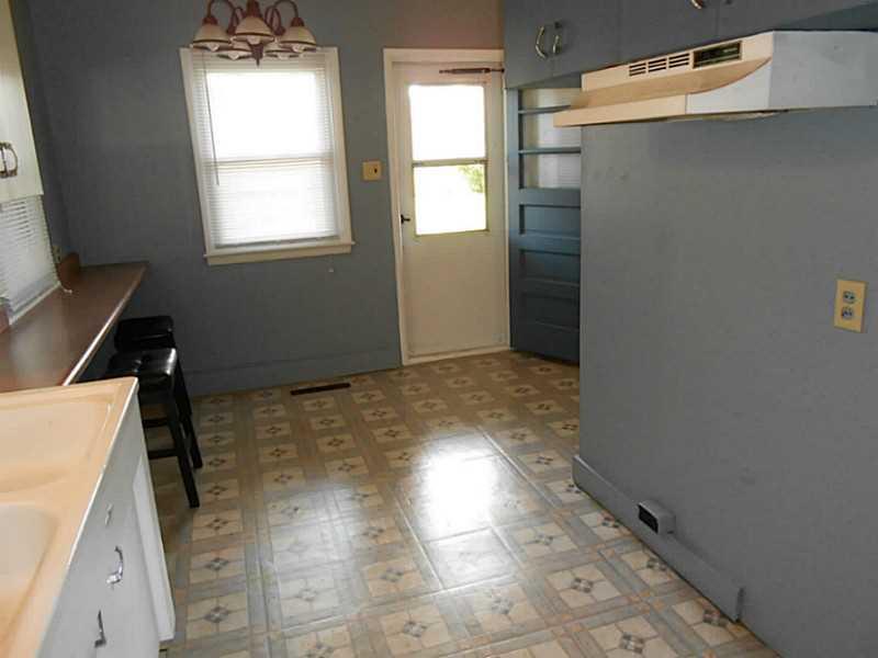2215 Wrenwood Road Springfield, OH 45505 - Photo 11 of 25 Gallery Image 11