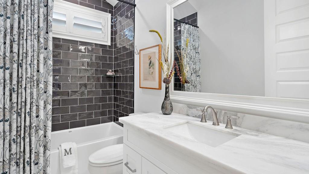 233 Rue Chantilly Covington, LA 70433 - Photo 25 of 40 Gallery Image 25