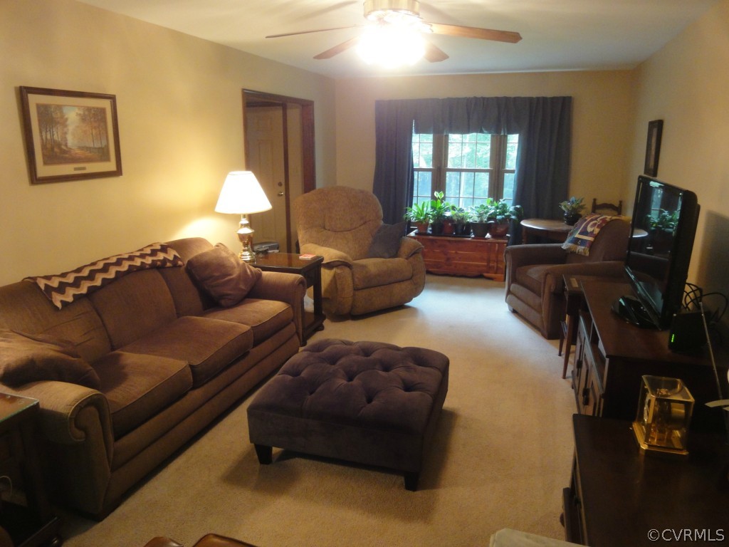 1160 Timber Trace Road Powhatan, VA 23139 - Photo 3 of 20 Gallery Image 3