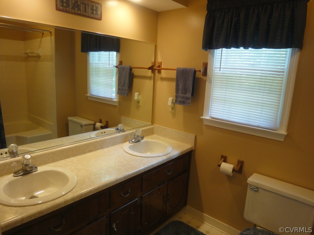 1160 Timber Trace Road Powhatan, VA 23139 - Photo 9 of 20 Gallery Image 9