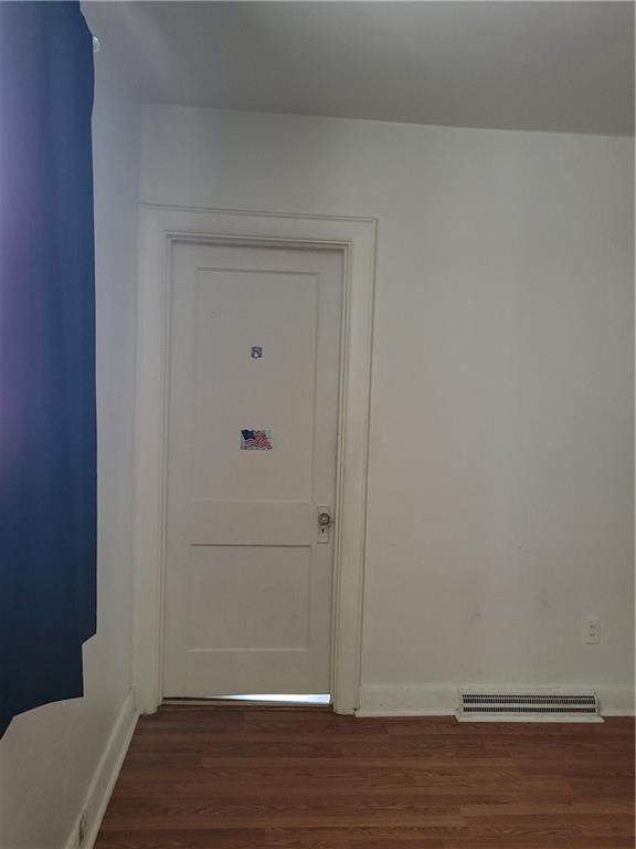 5557 Beacon Street Pittsburgh, PA 15217 - Photo 10 of 14 a view of an empty room