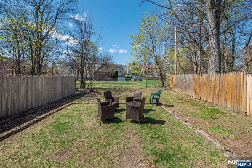 32 Irving Street Montclair, NJ 07042 - Photo 22 of 24