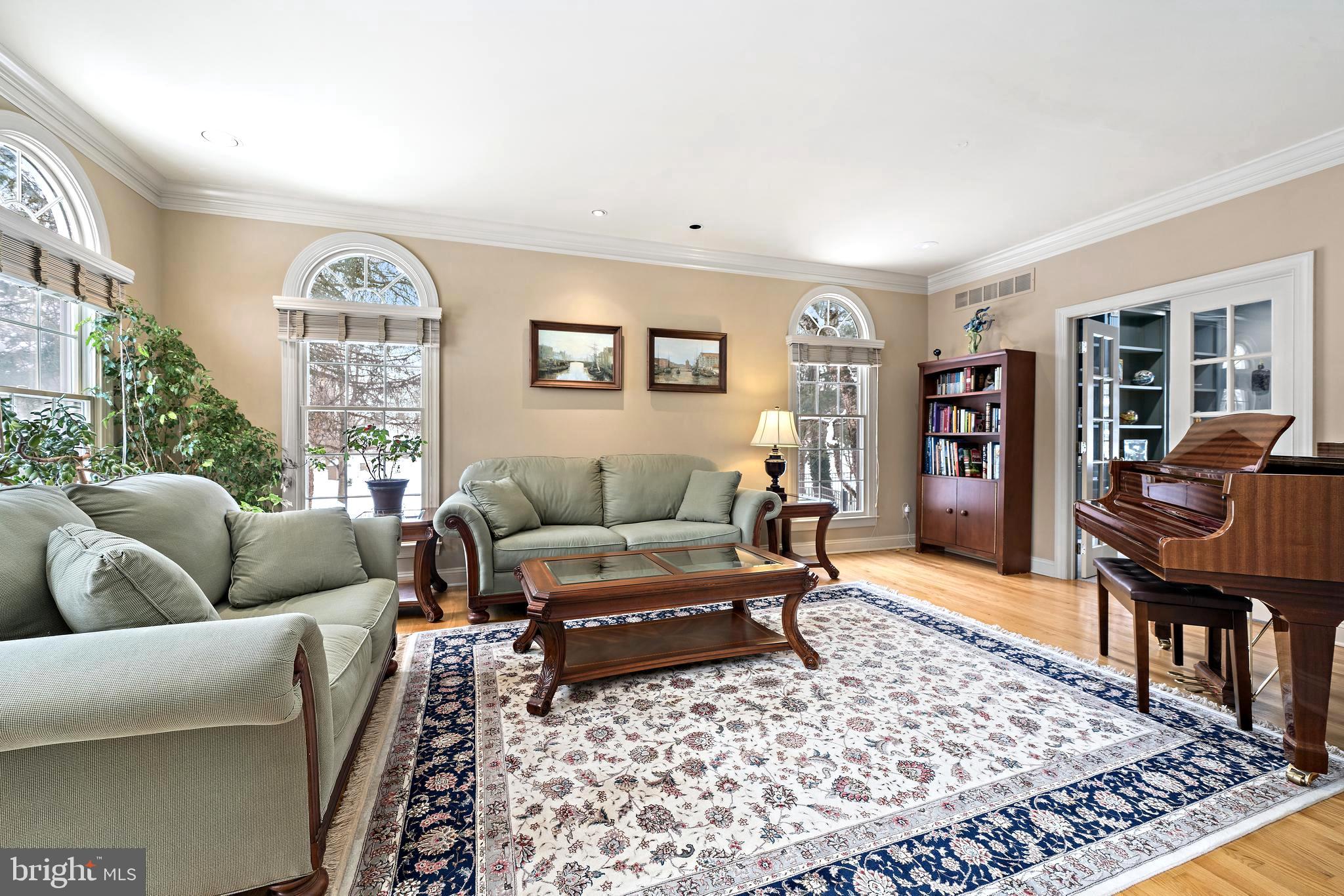205 Christopher Drive Princeton, NJ 08540 - Photo 6 of 45 Living Room with palladium transom windows.