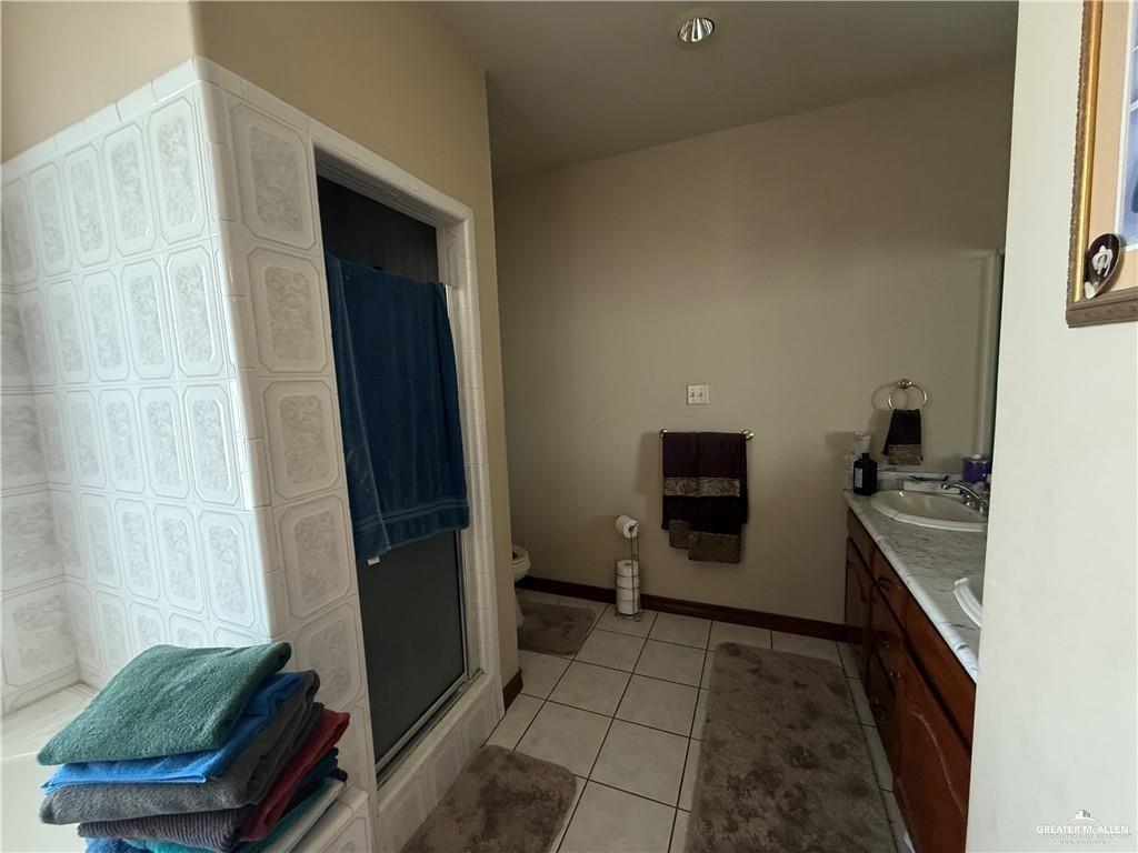 2725 Cesar Chavez Road San Juan, TX 78589 - Photo 7 of 17