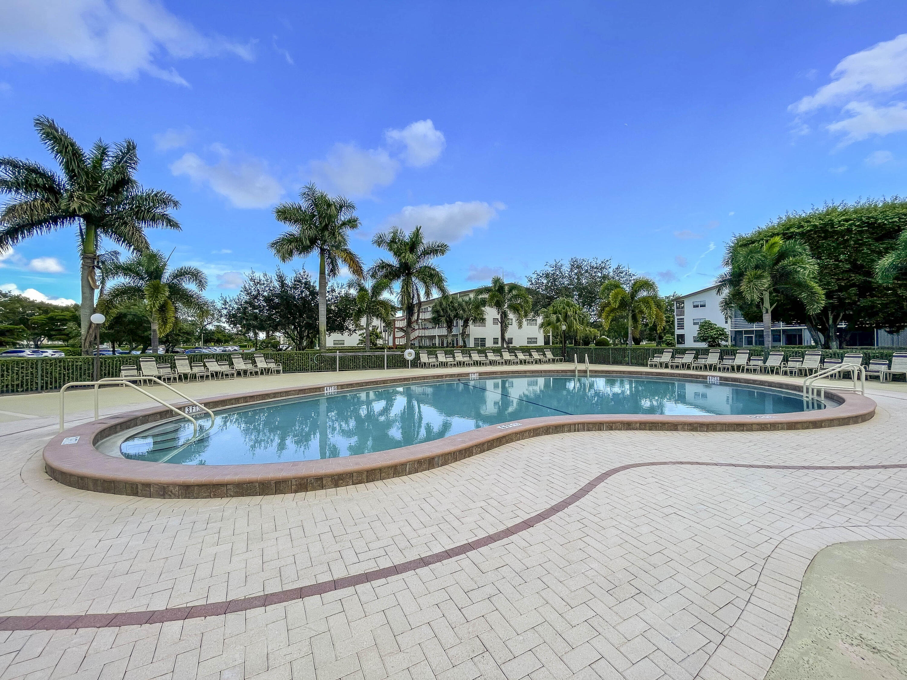 293 Brighton G, Unit 293 Boca Raton, FL 33434 - Photo 16 of 19 IMG_0194