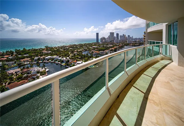 $12,500 | 20201 East Country Club Drive, Unit 2806/07, Aventura, FL 33180