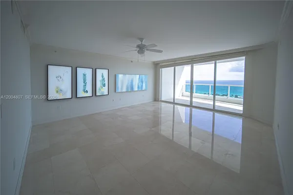 $12,500 | 20201 East Country Club Drive, Unit 2806/07, Aventura, FL 33180