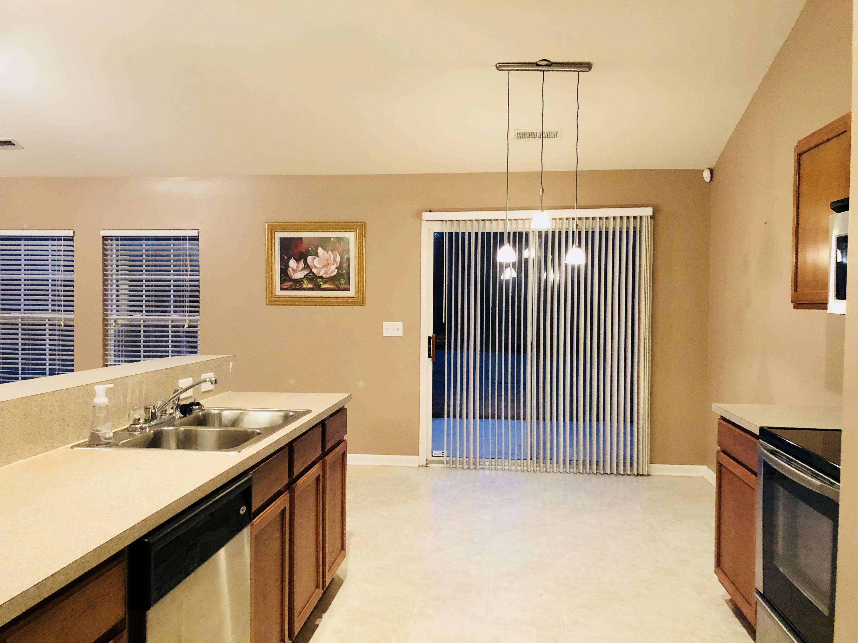 249 Border Road Goose Creek, SC 29445 - Photo 5 of 16 43398DE5-35E7-4D92-873F-CC8970B09EC1
