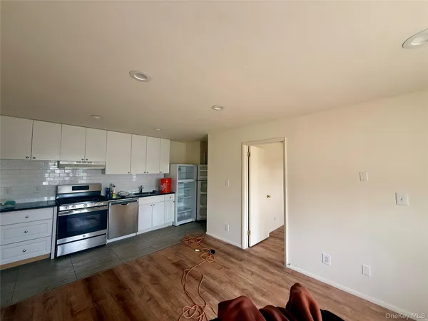 $2,875 | 765 Shore Road, Unit S, Long Beach, NY 11561