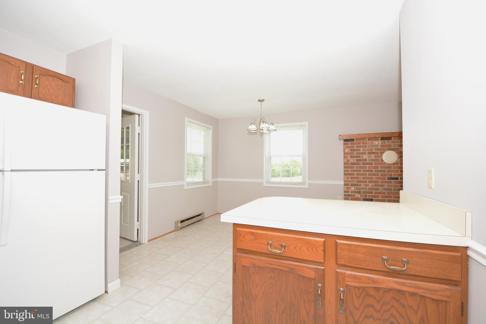 442 Perry Road Winchester, VA 22602 - Photo 16 of 33 Gallery Image 16