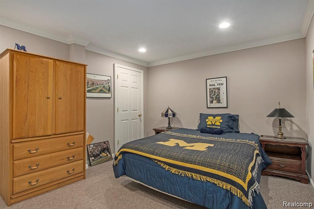 22220 River Ridge Trail Farmington Hills, MI 48335 - Photo 24 of 29